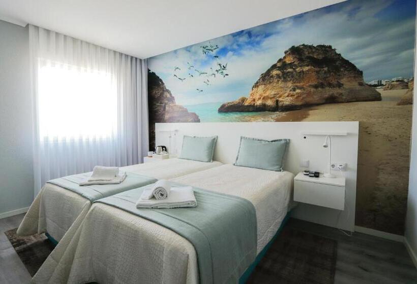 اتاق سوپریور با چشم‌انداز, Golden Beach Guest House & Rooftop Bar