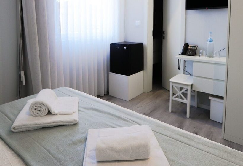 اتاق استاندارد, Golden Beach Guest House & Rooftop Bar