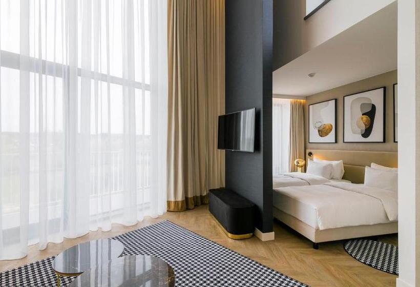 سوییت جونیور با بالکن, Radisson Blu Hotel Sopot