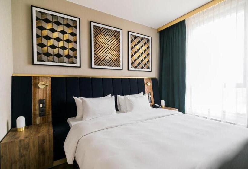 سوییت جونیور, Radisson Blu Hotel Sopot