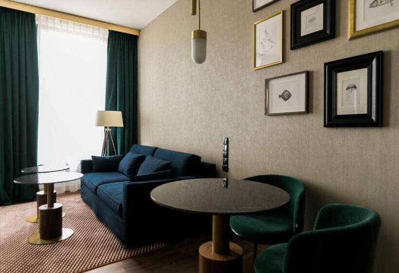 سوییت جونیور, Radisson Blu Hotel Sopot