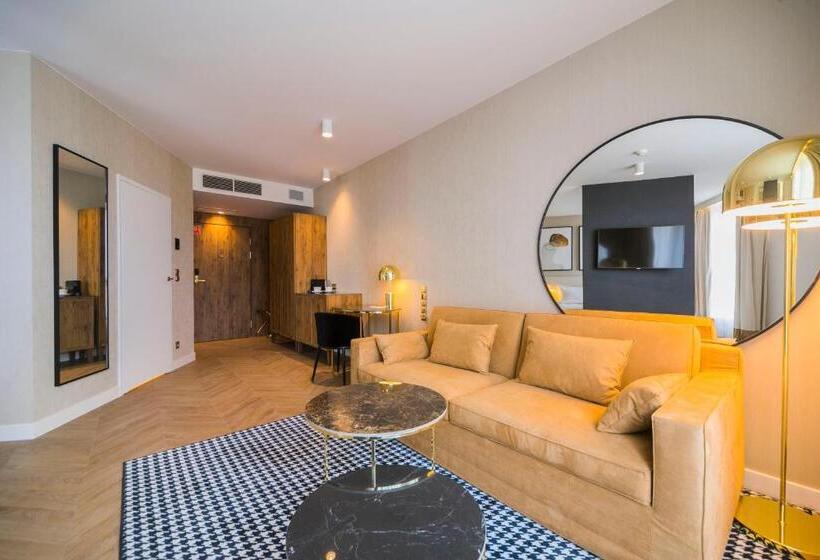 سوییت جونیور, Radisson Blu Hotel Sopot