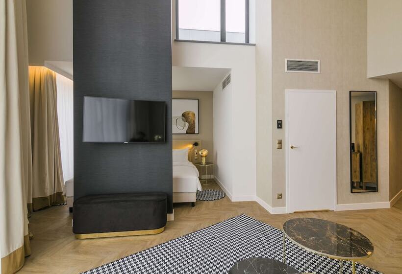 سوییت جونیور با بالکن, Radisson Blu Hotel Sopot