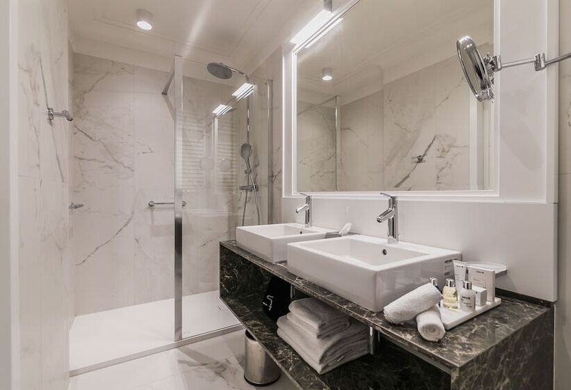 سوئیت با بالکن, Radisson Blu Hotel Sopot