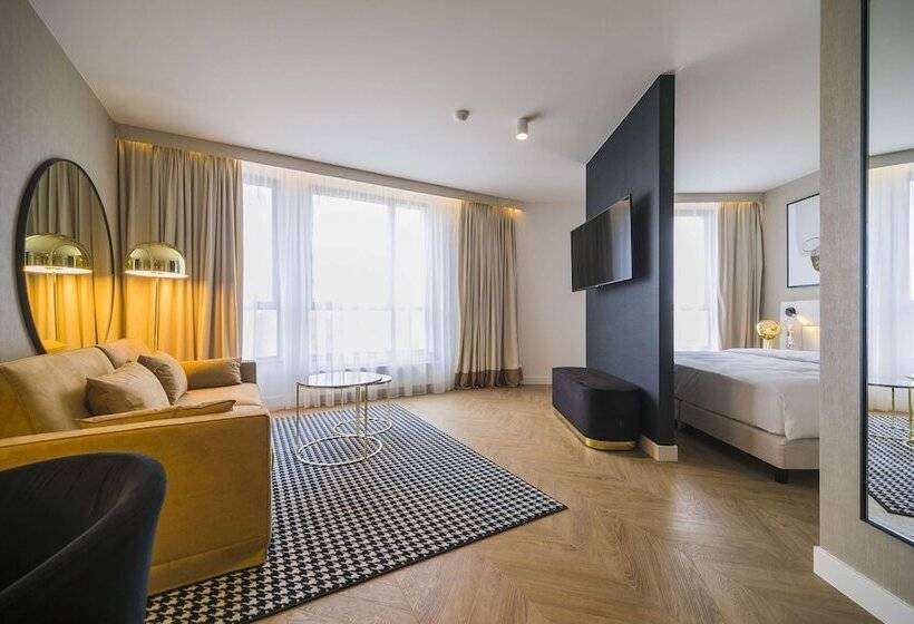 سوییت جونیور, Radisson Blu Hotel Sopot