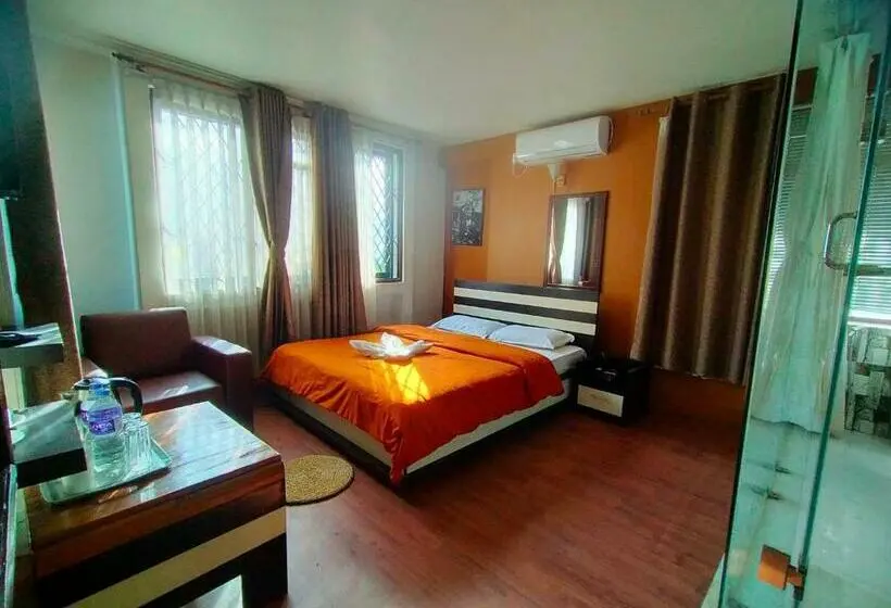 اتاق لوکس, The Majestic Bed & Breakfast