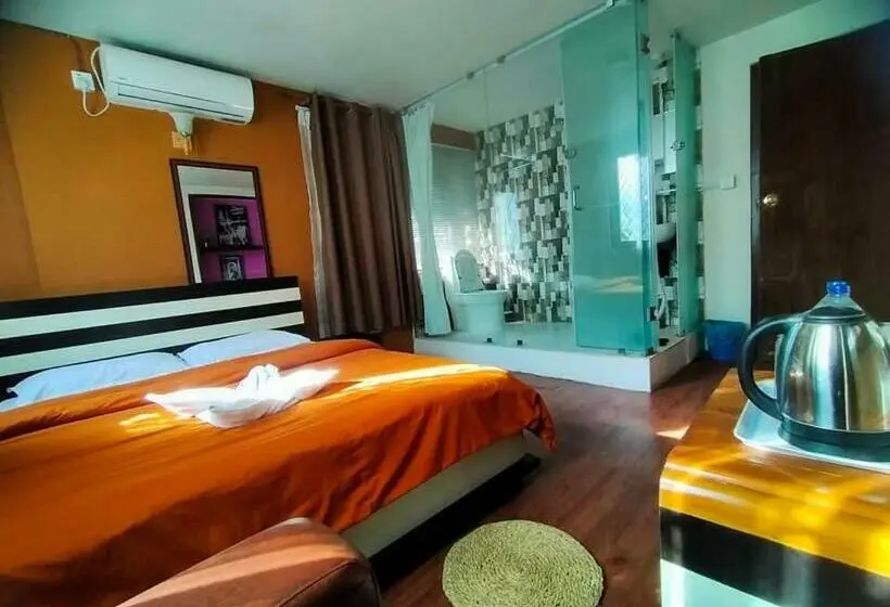 اتاق لوکس, The Majestic Bed & Breakfast