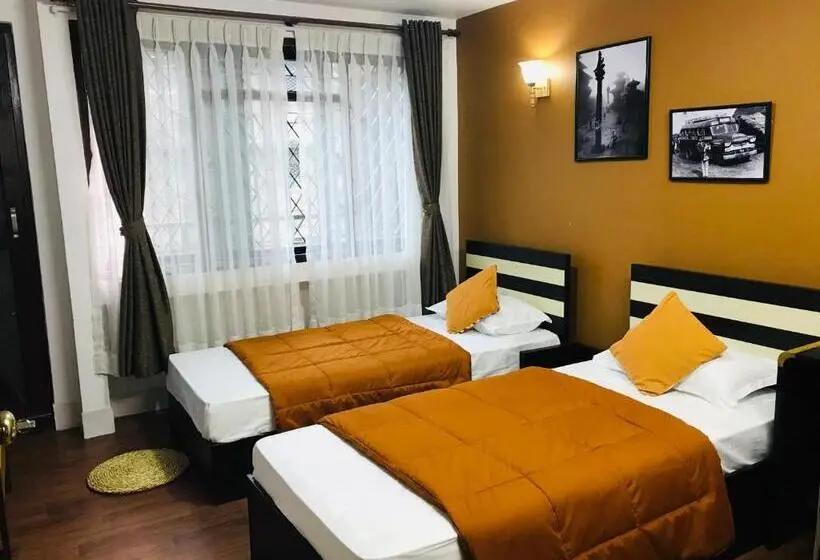 اتاق استاندارد با سرویس بهداشتی مشترک, The Majestic Bed & Breakfast