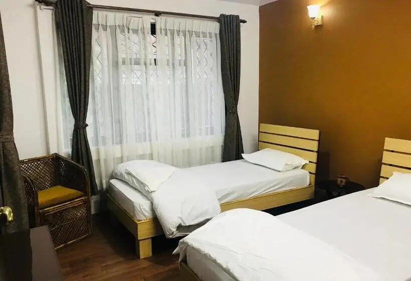 اتاق اکونومی, The Majestic Bed & Breakfast