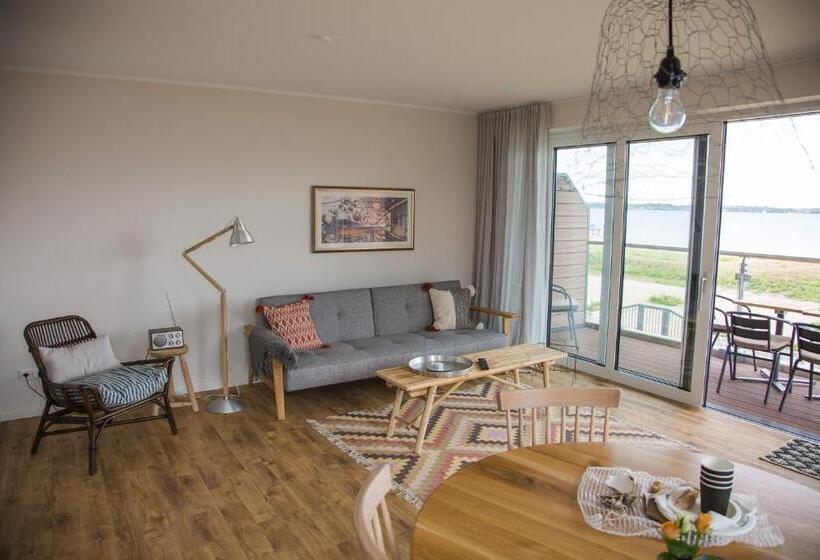 סוויטת ג'וניור נוף לים, Ostseestrandhausholnis