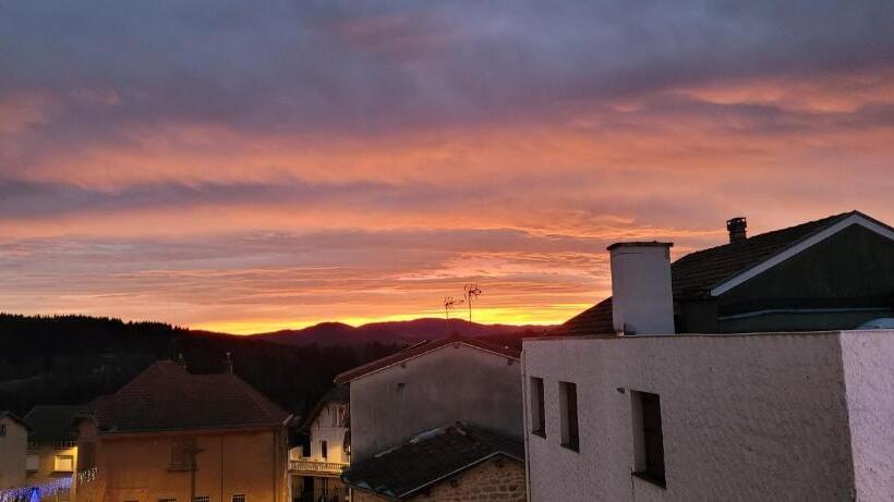 ファミリールーム, Auberge Gauloise