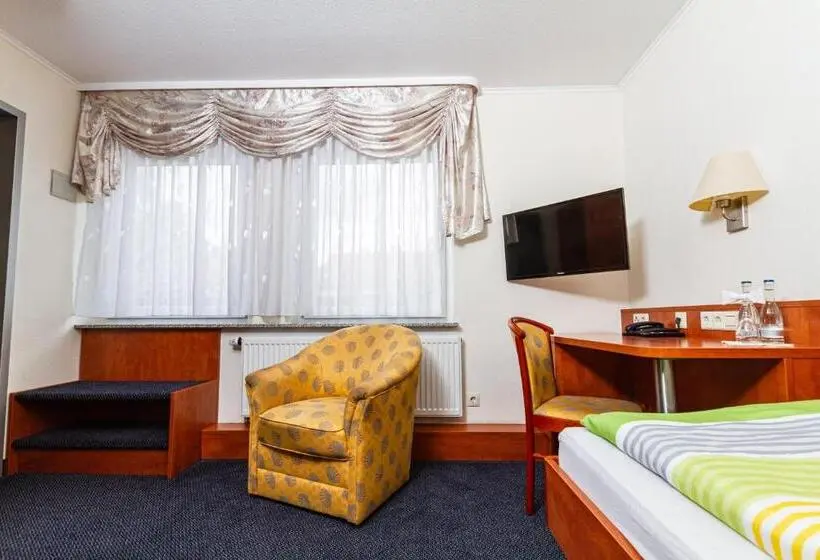 Standard Yhden Hengen Huone, Landhotel Georgshof