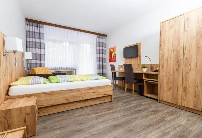 Huoneisto 1 Makuuhuone Parveke, Landhotel Georgshof