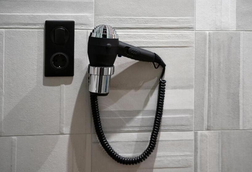 스탠다드 룸 킹사이즈 침대, Nest