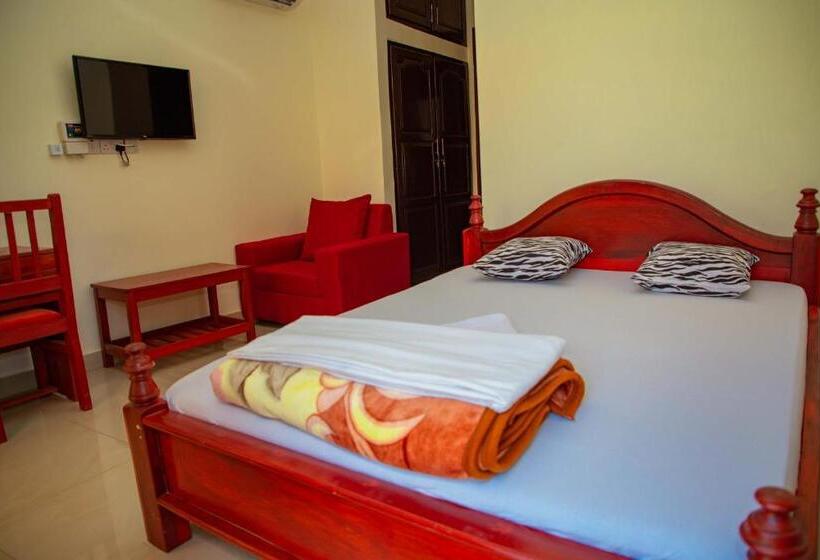 スタンダードシングルルーム, Kilimanjaro White House