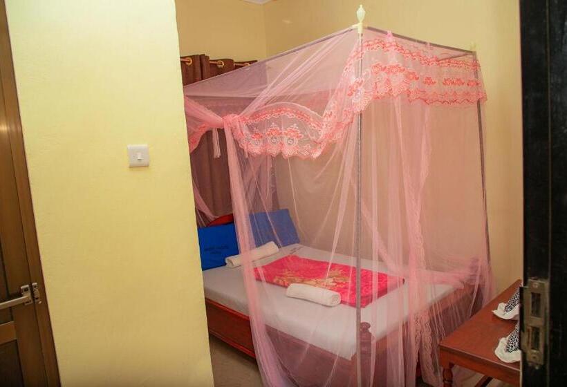 シングルベーシックルーム, Kilimanjaro White House