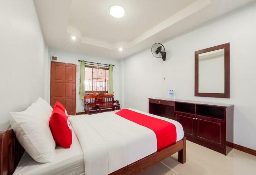 标准间, Oyo 1087 Udom Khomkham Apartment