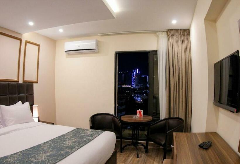 اتاق سوپریور, Post Boutique