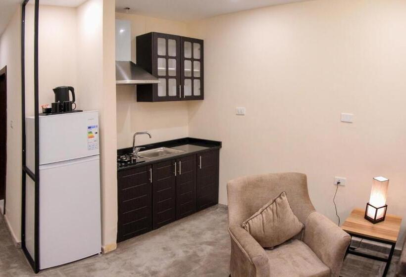 آپارتمان 1 خوابه, Post Boutique