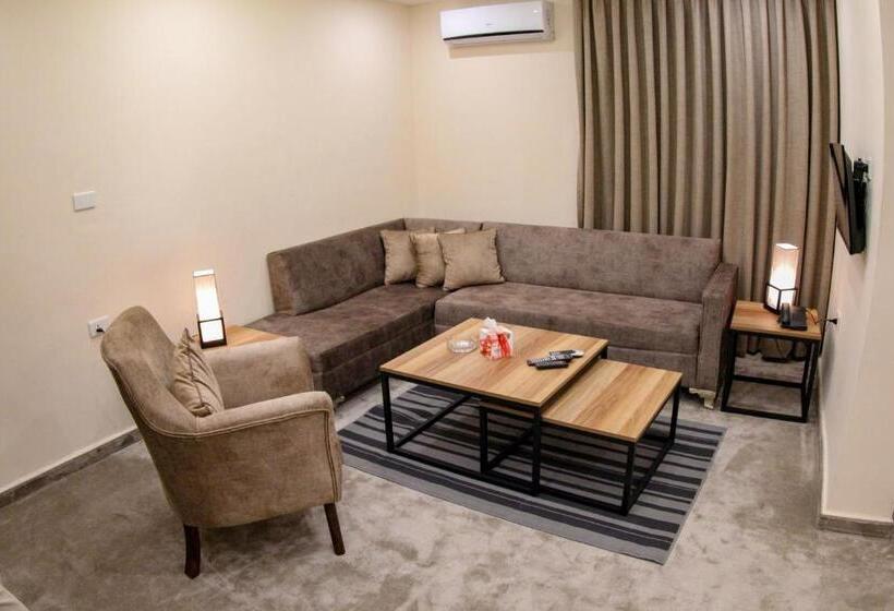 آپارتمان 1 خوابه, Post Boutique