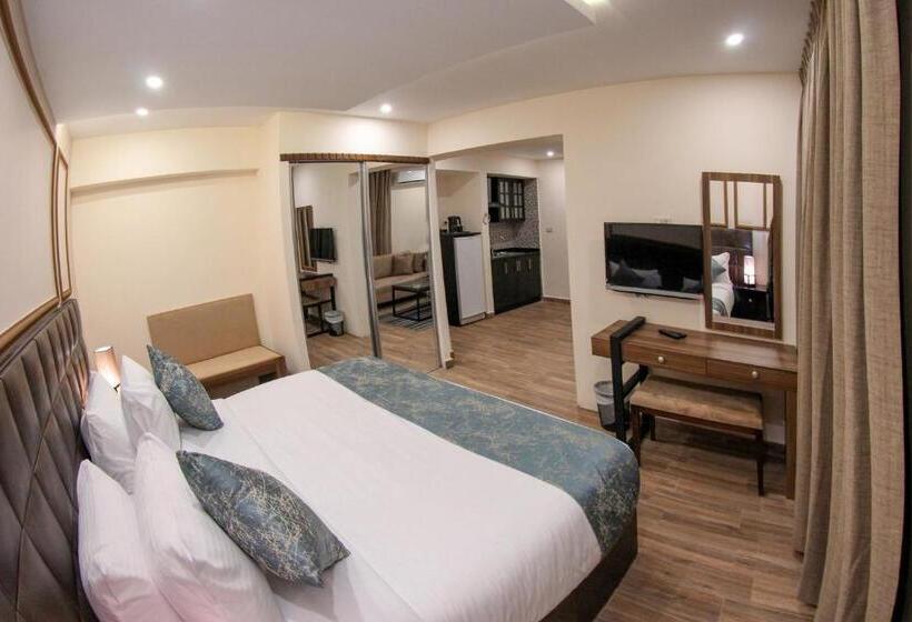 آپارتمان 1 خوابه, Post Boutique