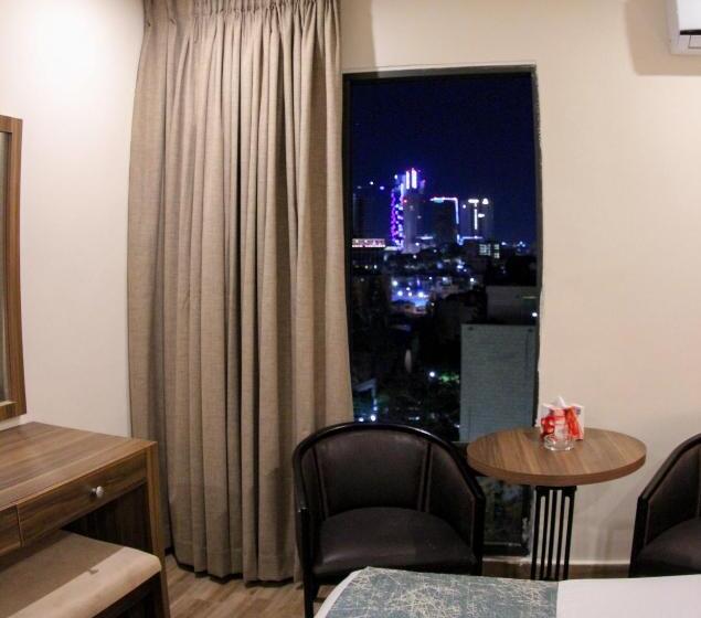 آپارتمان 1 خوابه, Post Boutique