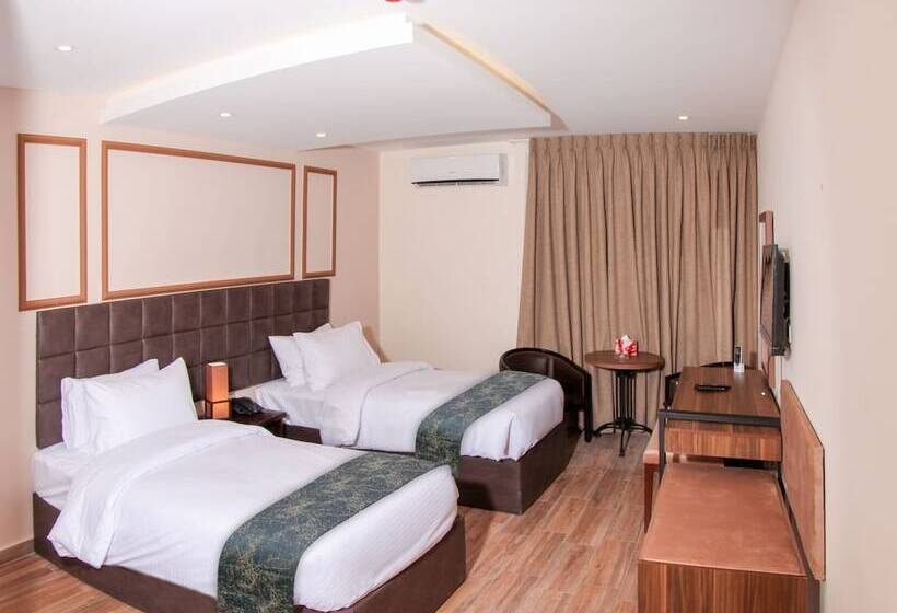 اتاق سوپریور, Post Boutique