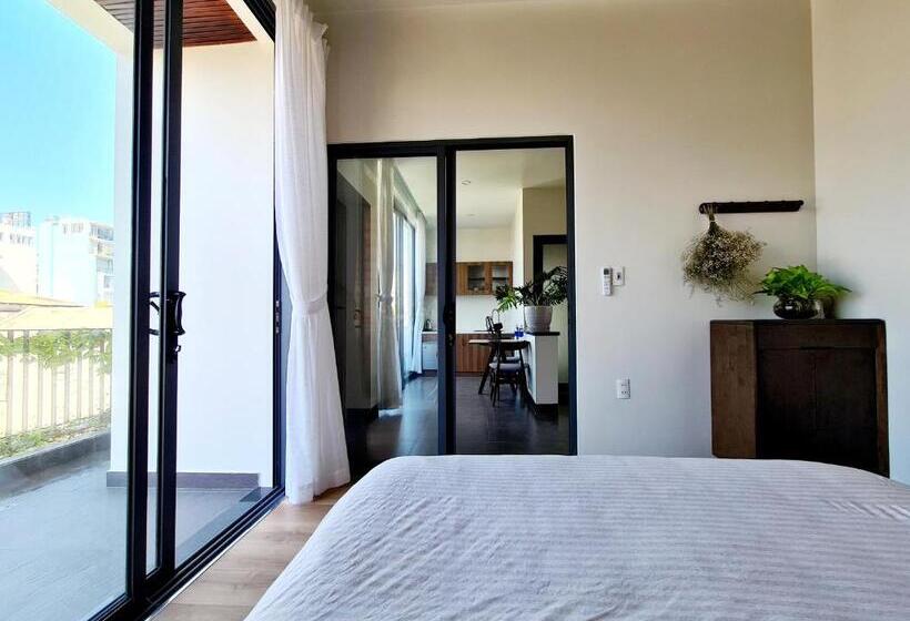 اتاق استاندارد با چشم‌انداز باغ, Myfa House