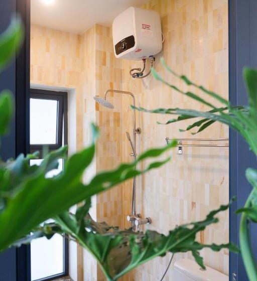 اتاق استاندارد با چشم‌انداز باغ, Myfa House