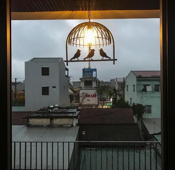 اتاق استاندارد با چشم‌انداز باغ, Myfa House