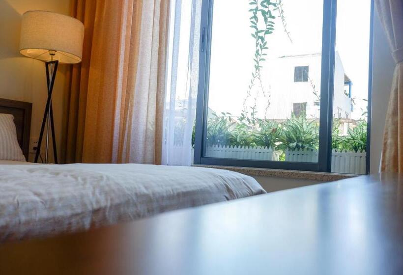 اتاق استاندارد با تخت بزرگ, Myfa House