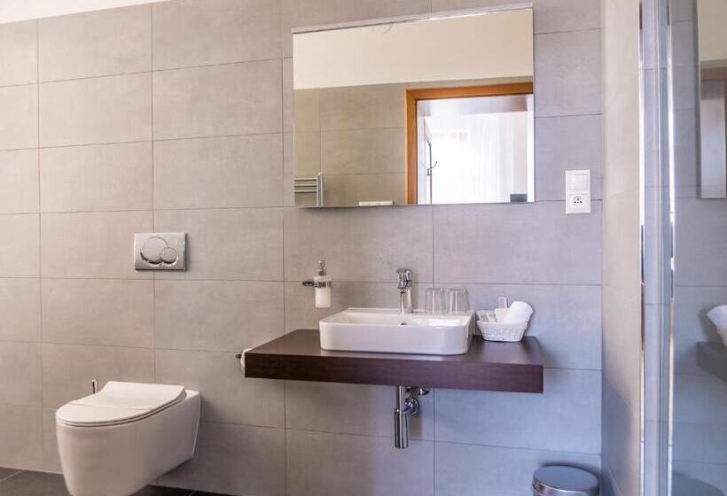 패밀리 룸, Penzion U Madony