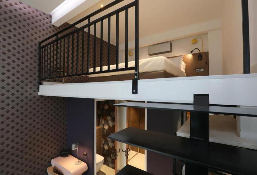 디럭스 4인 룸, Valerius BoutiqueHotel