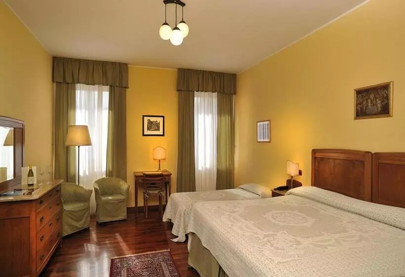 اتاق استاندارد سه نفره, Albergo San Domenico