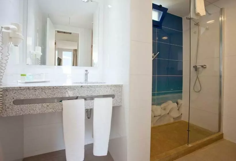 استودیوی استاندارد, Aparthotel Novo Mar