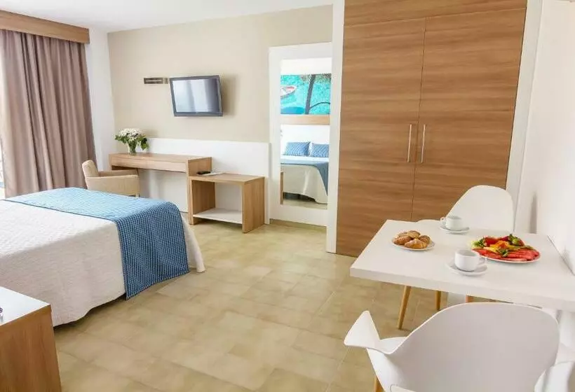 استودیوی استاندارد, Aparthotel Novo Mar