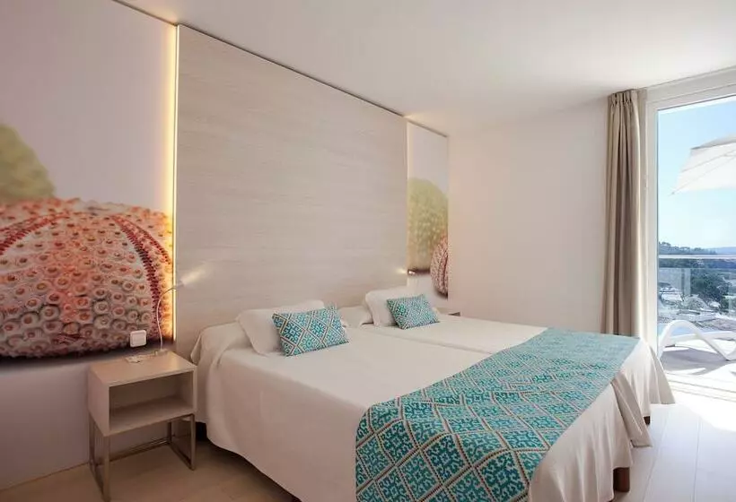 سوییت جونیور با چشم‌انداز دریا, Aparthotel Novo Mar