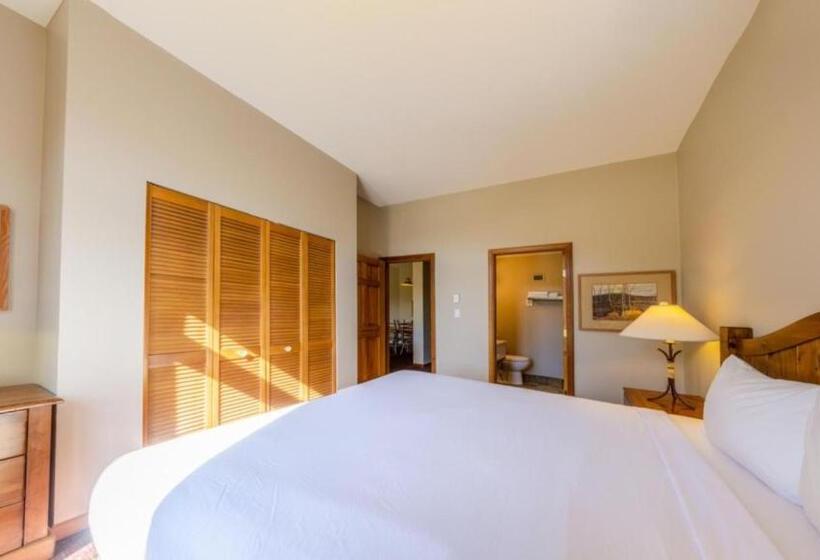 带2个卧室的公寓, Cahilty Hotel & Suites