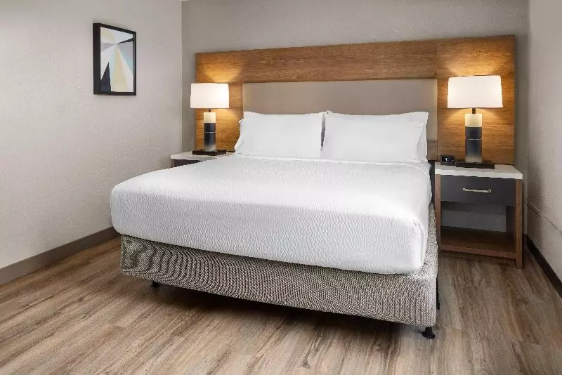 سوییت, Candlewood Suites Richmond South, An Ihg