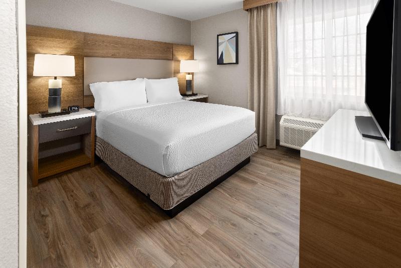 جناح, Candlewood Suites Richmond South, An Ihg