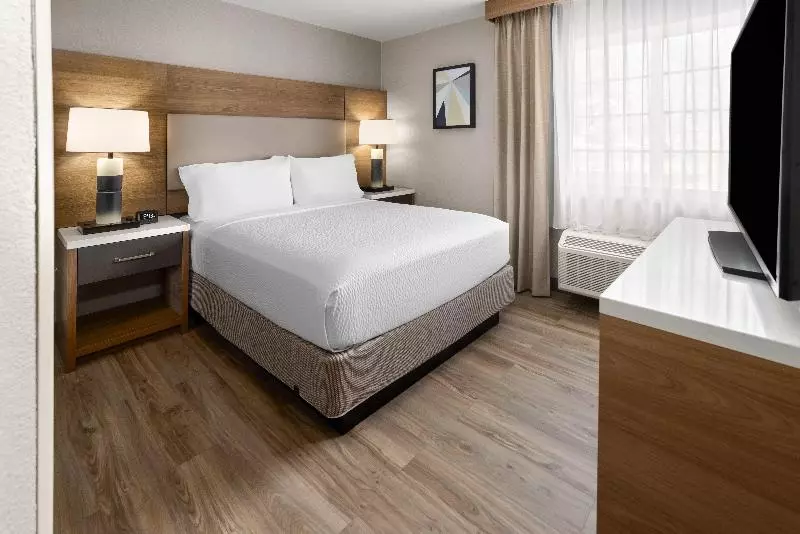 سوییت, Candlewood Suites Richmond South, An Ihg