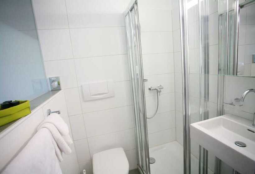 اتاق استاندارد یک نفره, Collinetta