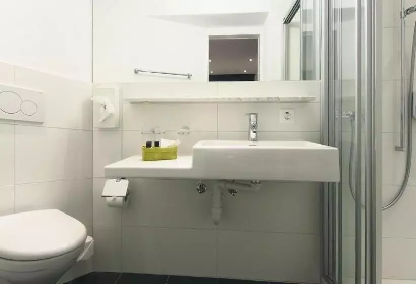 Standardzimmer, Collinetta