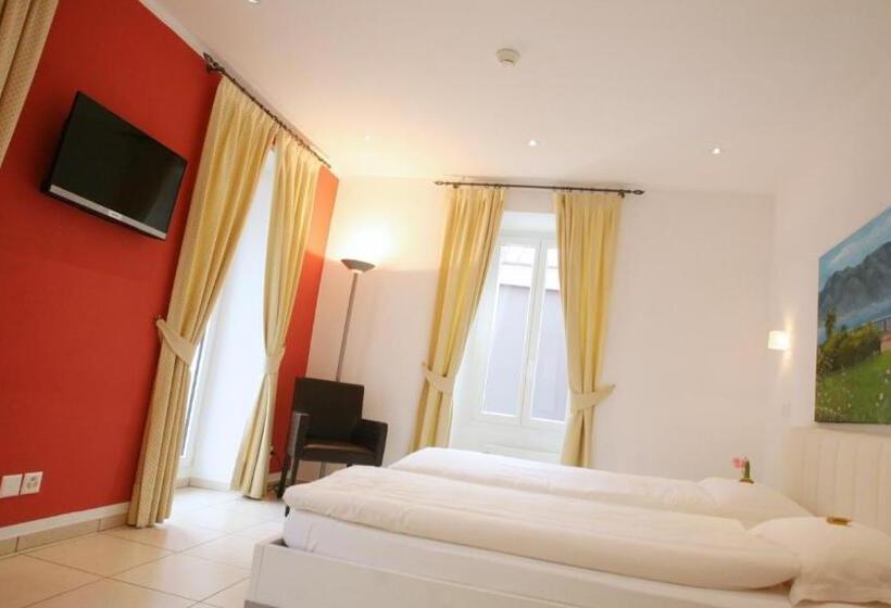 اتاق استاندارد, Collinetta