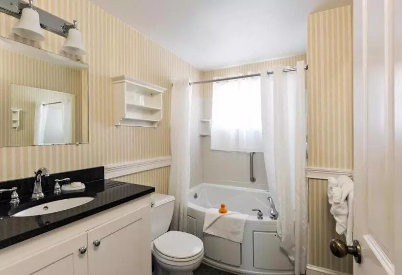 اتاق سوپریور, Crowne Pointe Historic Inn Adults Only