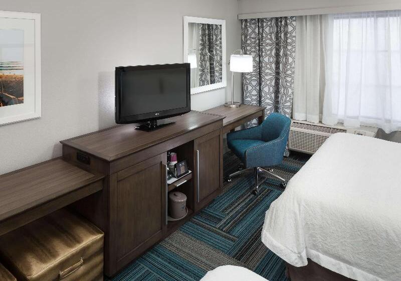 חדר משפחתי, Hampton Inn San Diego Downtown