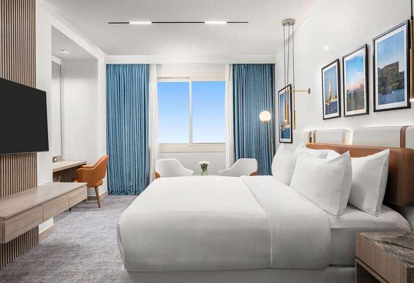 Номер Executive, Hilton Alexandria Green Plaza