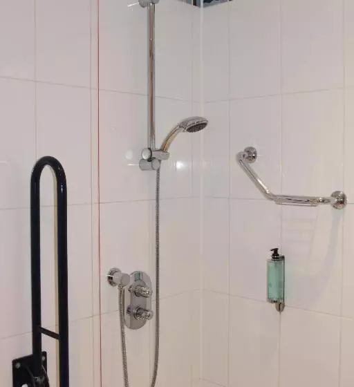 Standard-invahuone, Holiday Inn Ellesmere Port/cheshire Oaks, An Ihg