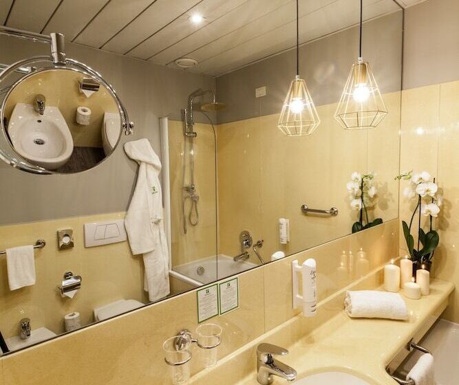 اتاق استاندارد, Holiday Inn Milan Garibaldi Station, An Ihg