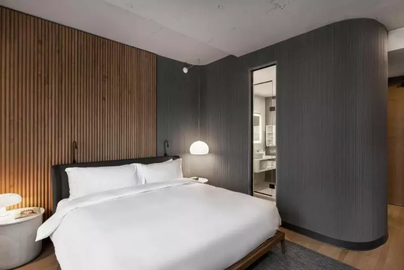 اتاق کلاسیک با تخت دونفره, Hôtel Le Germain Montréal